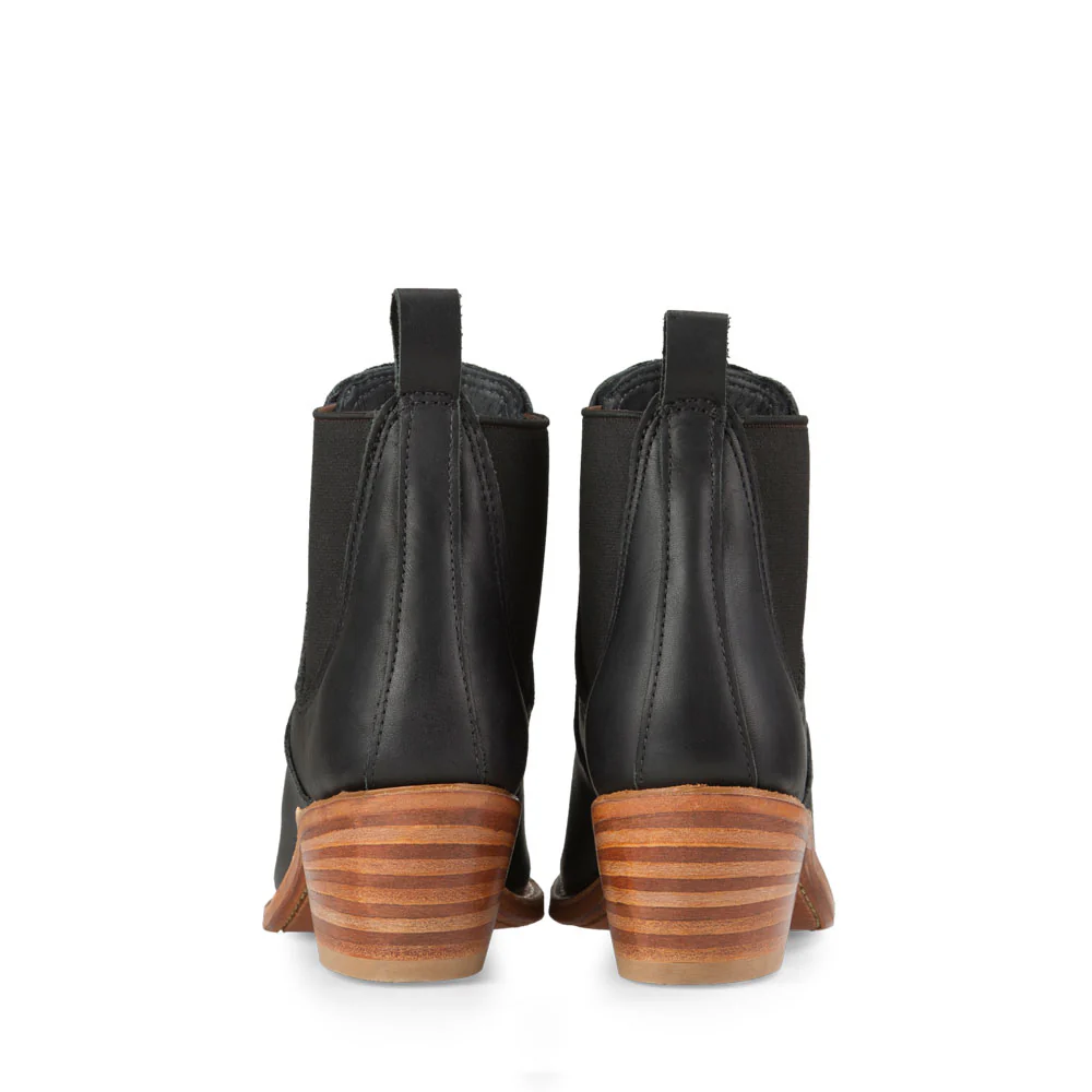 Red Wing 3391 Women's Harriet Boots - Image 4