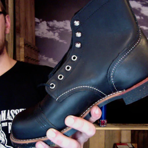 Red Wing 8114 Iron Ranger - Image 4