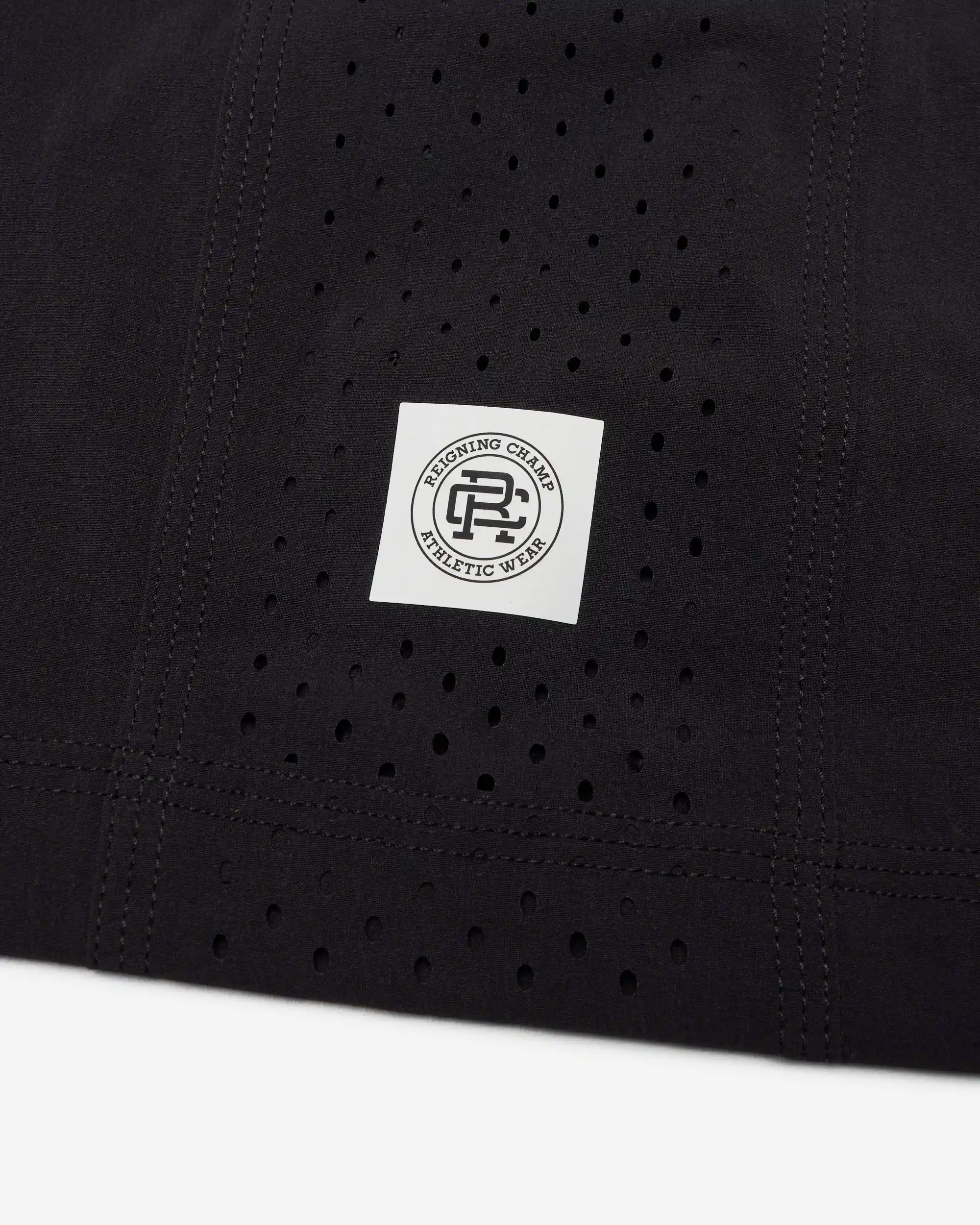 Reigning Champ 4-Way Stretch Training Short 9", black - Image 10