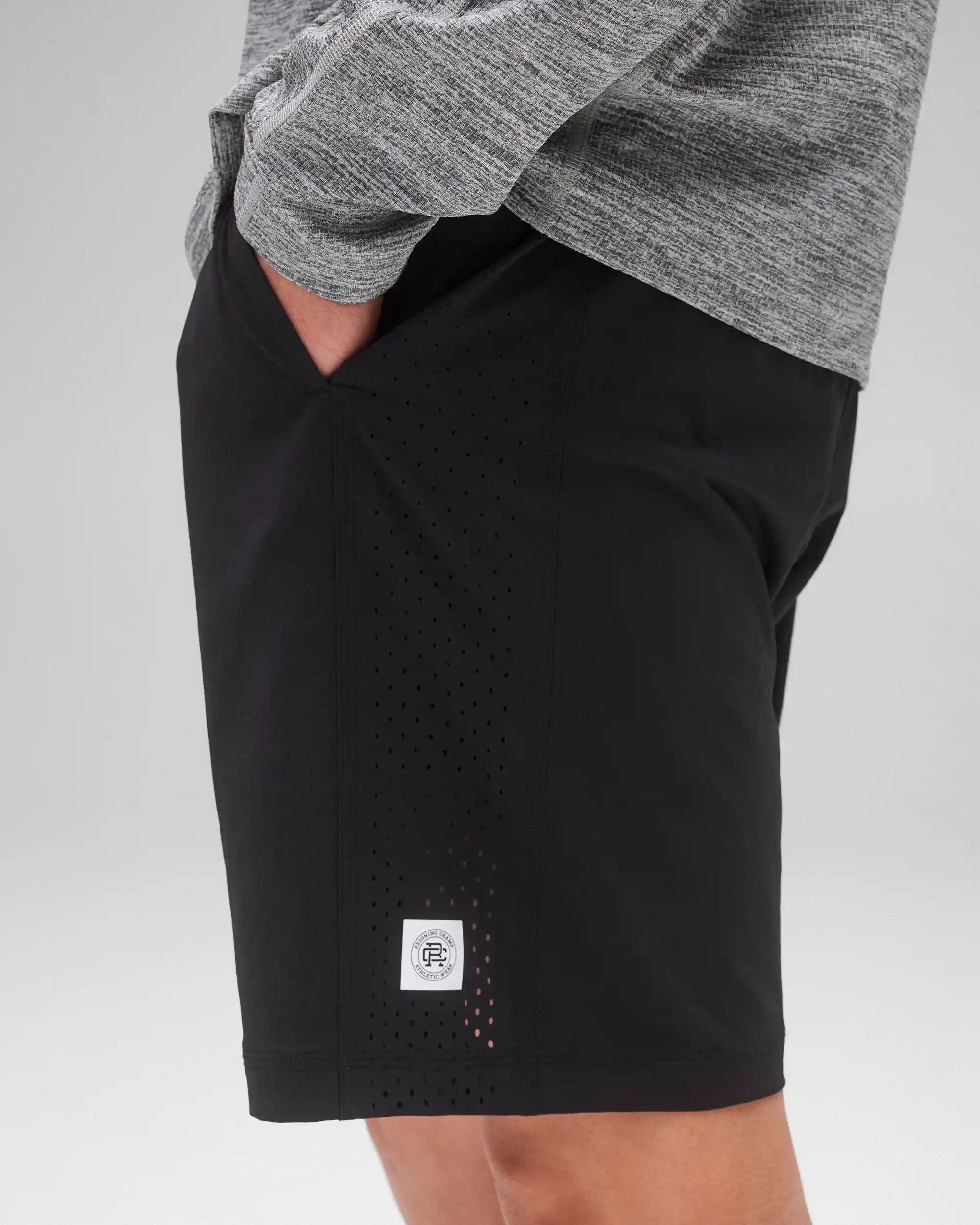 Reigning Champ 4-Way Stretch Training Short 9", black - Image 6
