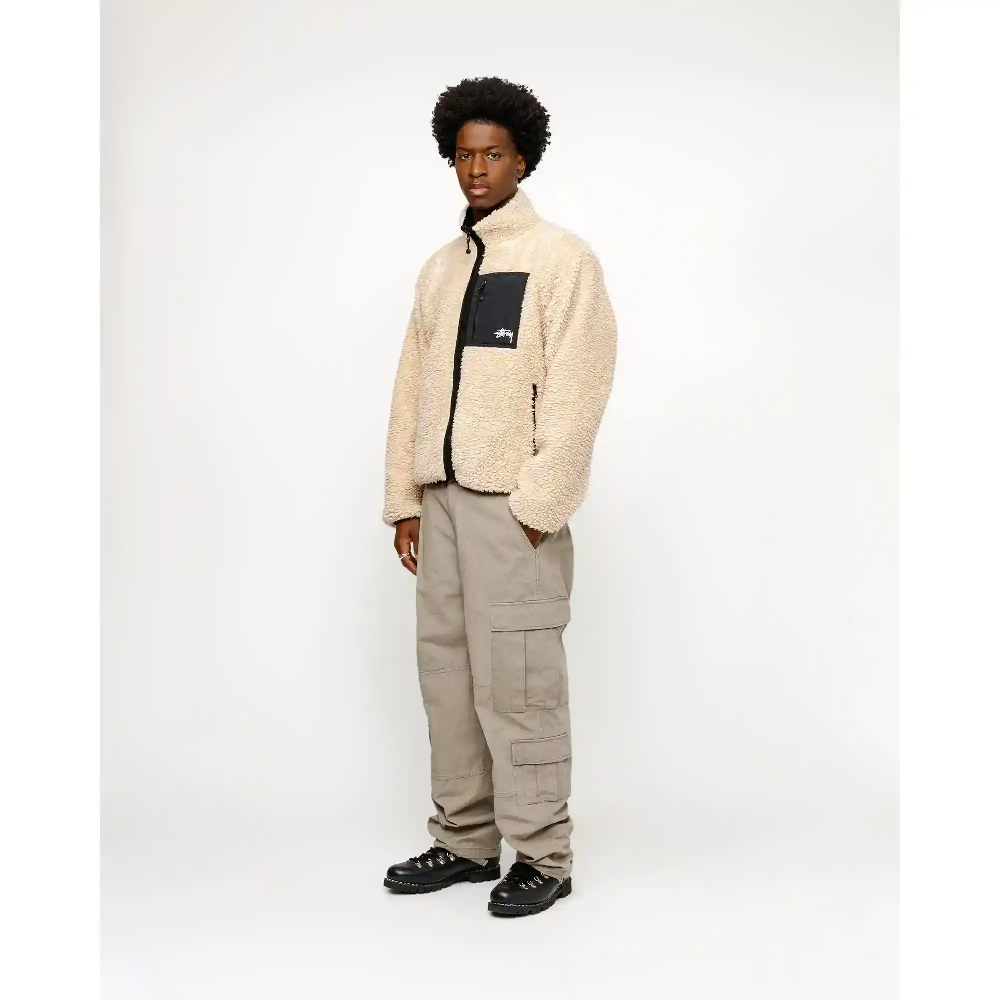 Stussy Sherpa Reversible Jacket, beige - Image 7
