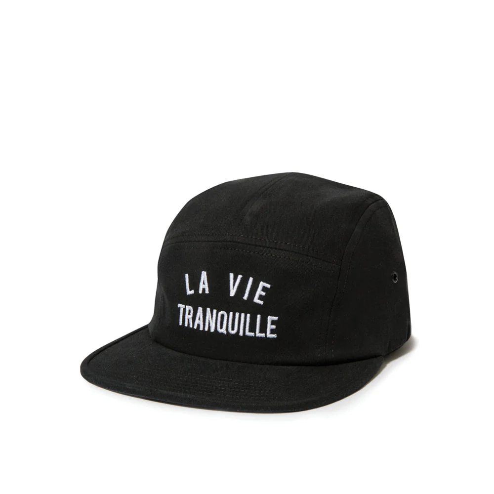 The Quiet Life La Vie Tranquille five panel - black