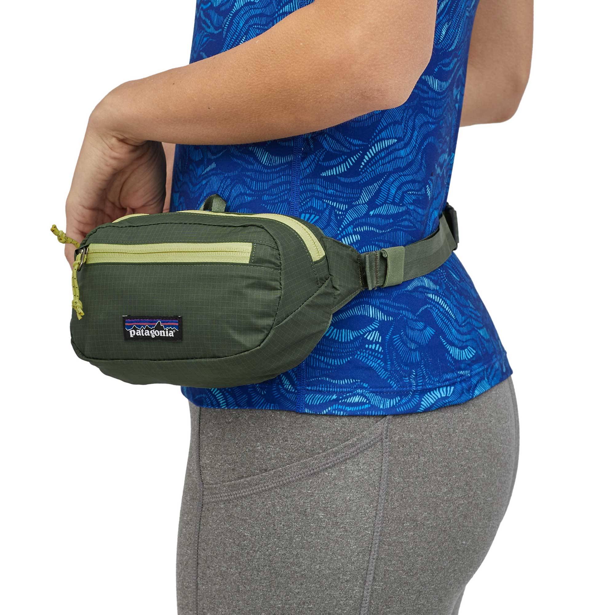 Patagonia Ultralight Black Hole® Mini Hip Pack - Image 4