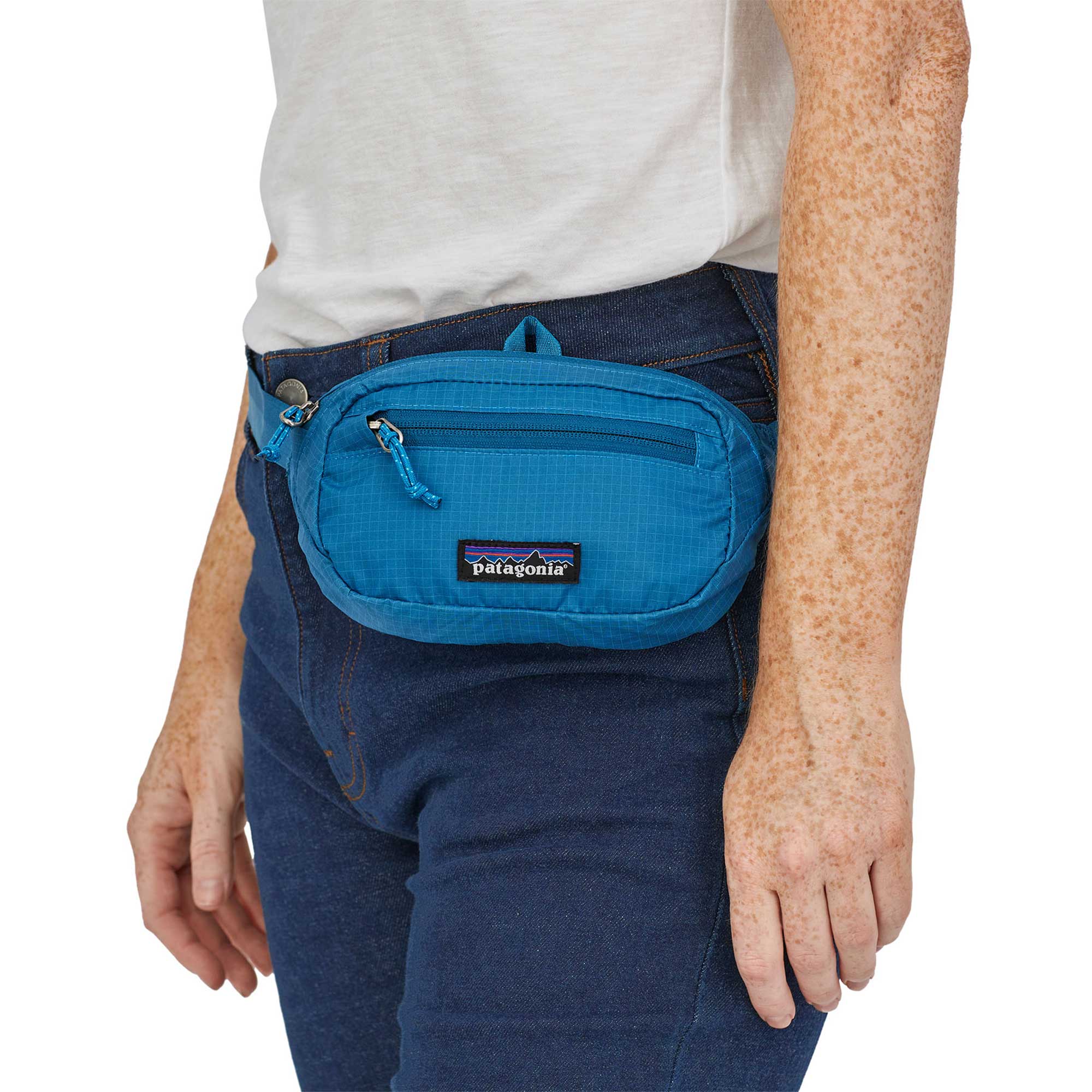 Patagonia Ultralight Black Hole® Mini Hip Pack - Image 2