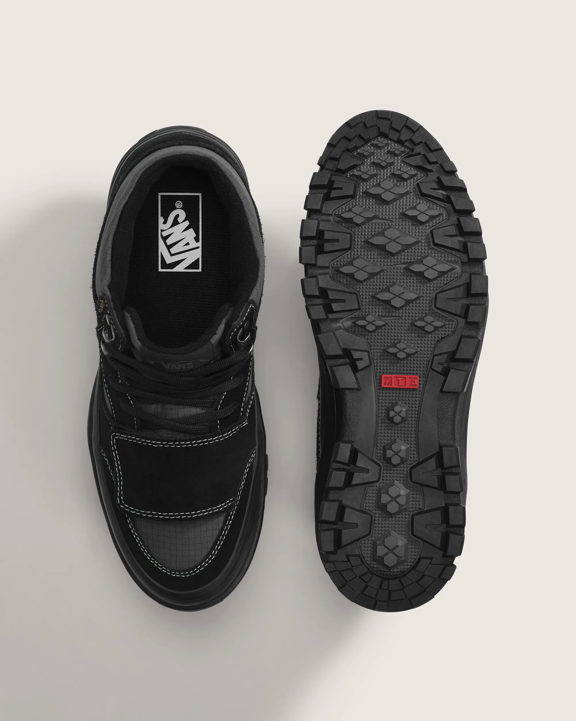 Vans MTE™ Mountain Mid Gore-Tex® Insulated, black/black - Image 3
